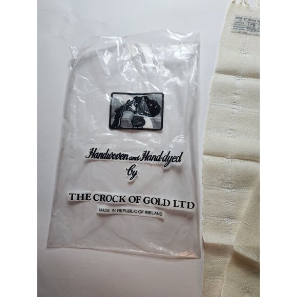 Irish Cotton Scarf The Crock of Gold Ltd Handwove Hand-Dyed cream white classic - Picture 3 of 5